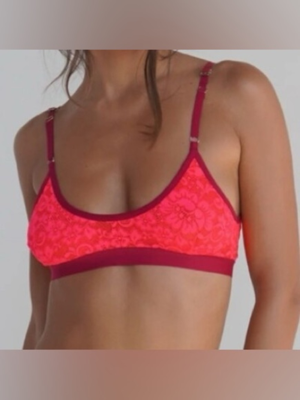 WE ARE HAH Guard Her Bra - Picture 2 of 12